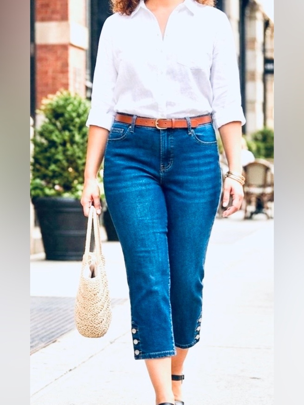 Code Bleu Washed Blue Button Detail Crop Jeans
